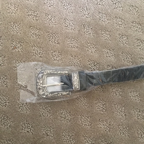 Plus Size Belt - Picture 1 of 2